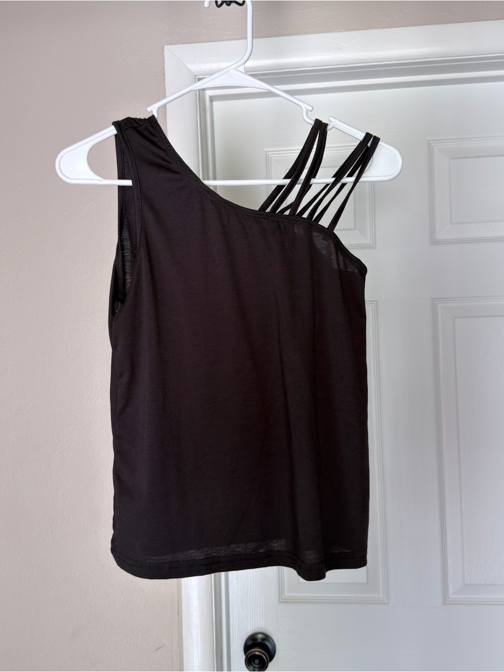 SHEIN Black One-Shoulder Multi-Strap Tank Top